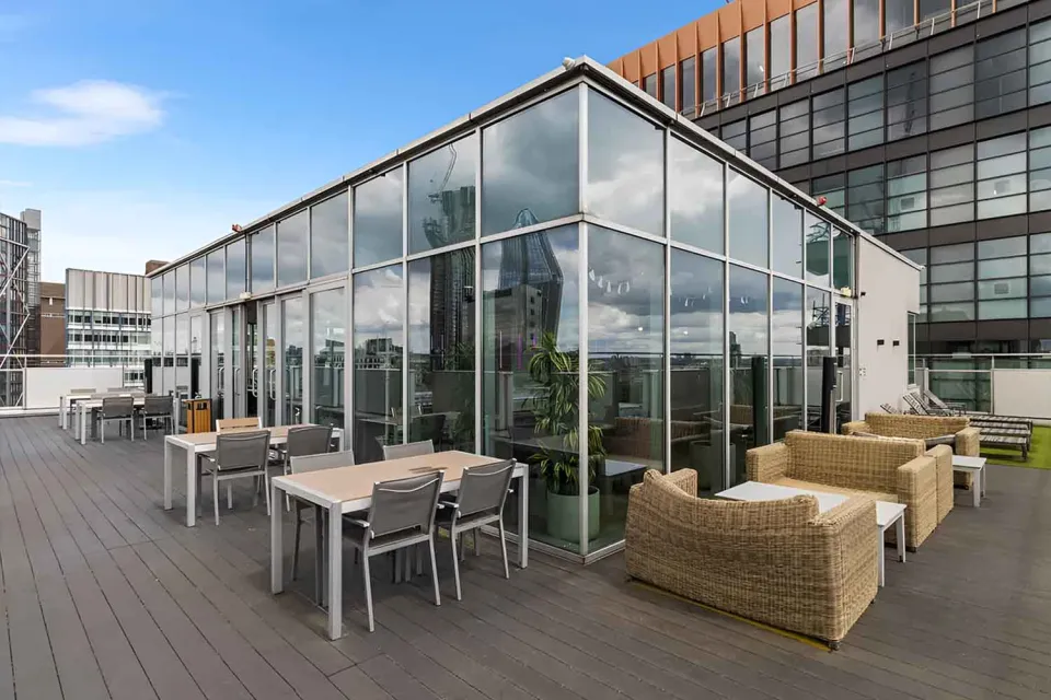 Londonist DMC | South Bank Residence