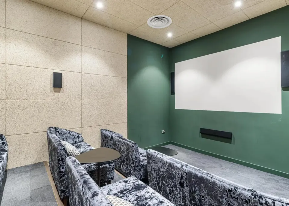 Chapter Islington Residence