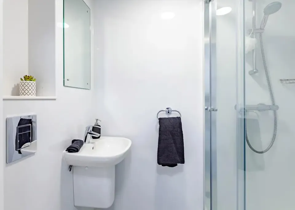 Londonist DMC | Premium Studio
